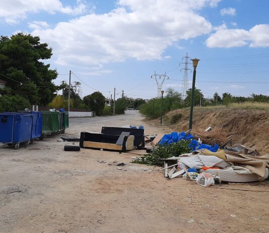 Καταγγελία: Χωματερή Έχει γίνει η οδός Λαικών Αγώνων